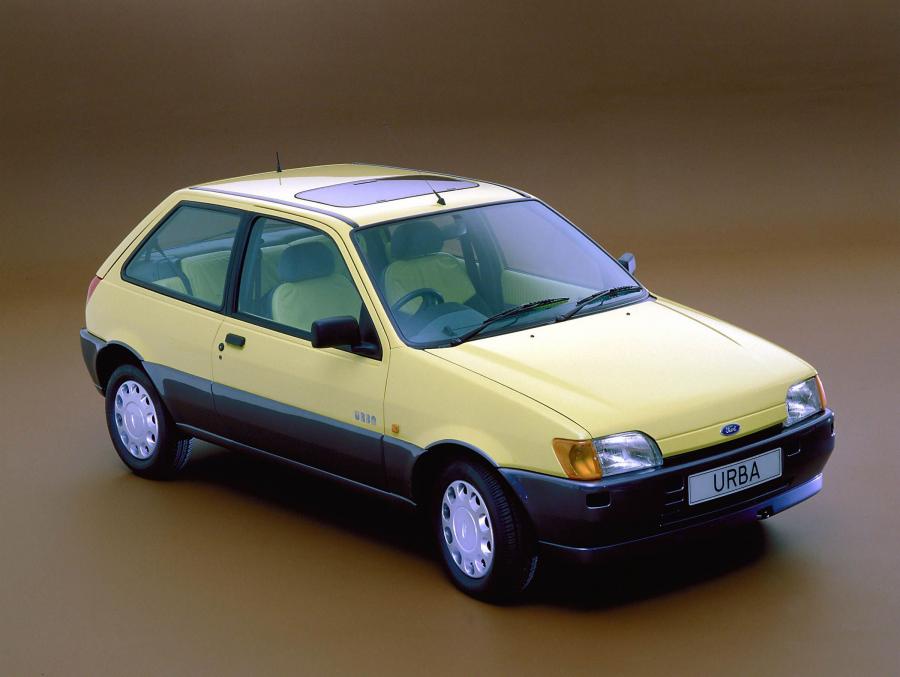  Ford Fiesta 1989 года  (фото 10 из 15)